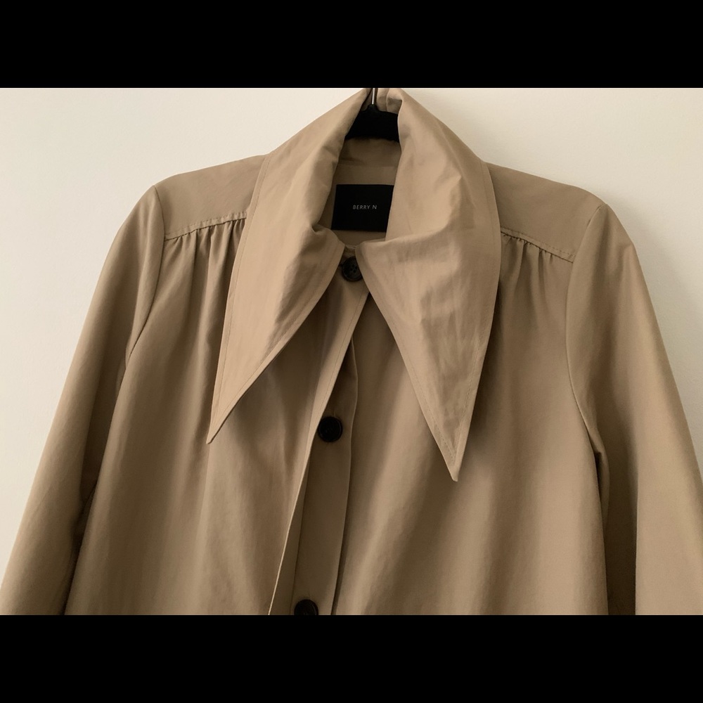 The Frankie Shop Beige Belted Trench Coat - Picture 9 of 11